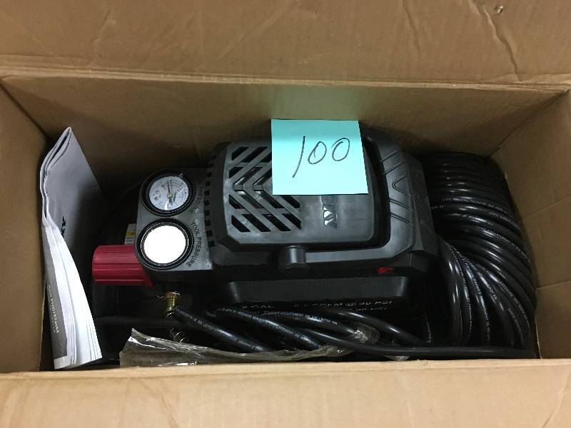 lot 100 image: Husky Husky 2 Gal. Electric Hotdog Air Compressor  in working conditions