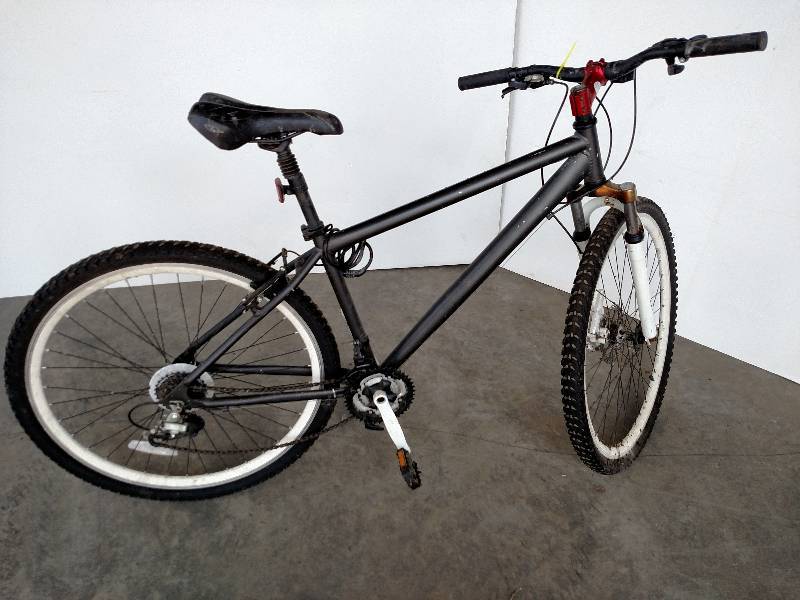 Unknown 26, 21 Speed Bicycle...