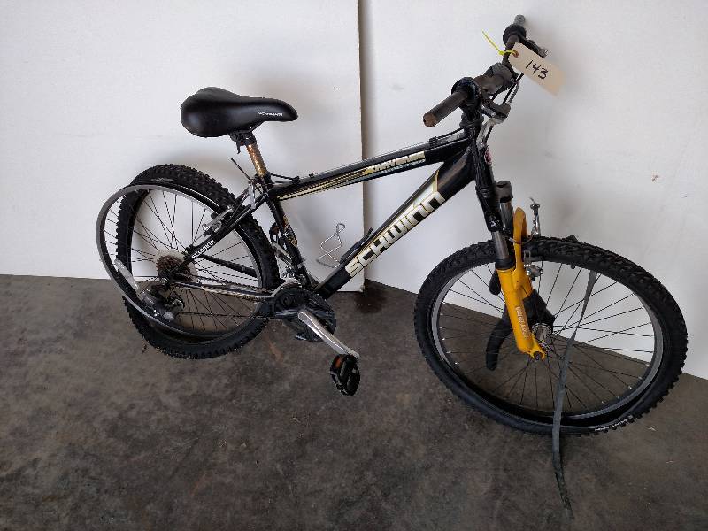 Schwinn 24, 21 Speed Bicycle, Shif...