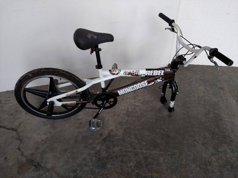 Mongoose 20 Bicycle, No Front Whee...