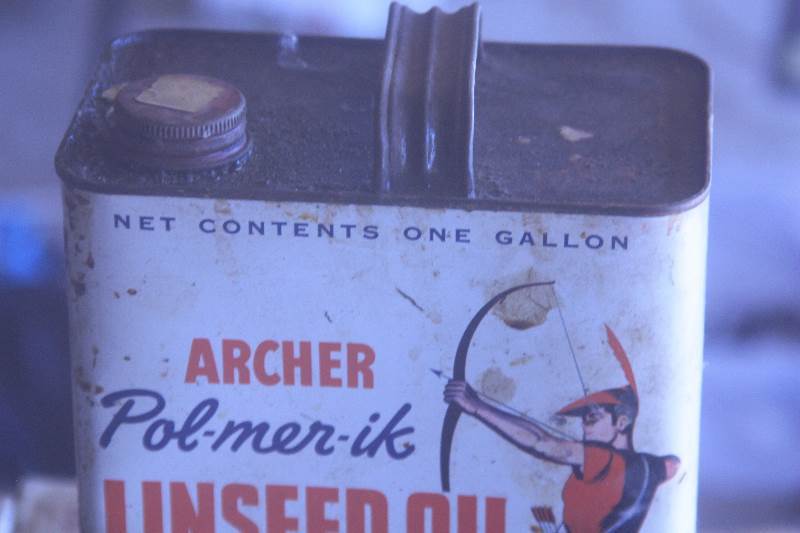 Vintage Linseed Oil can