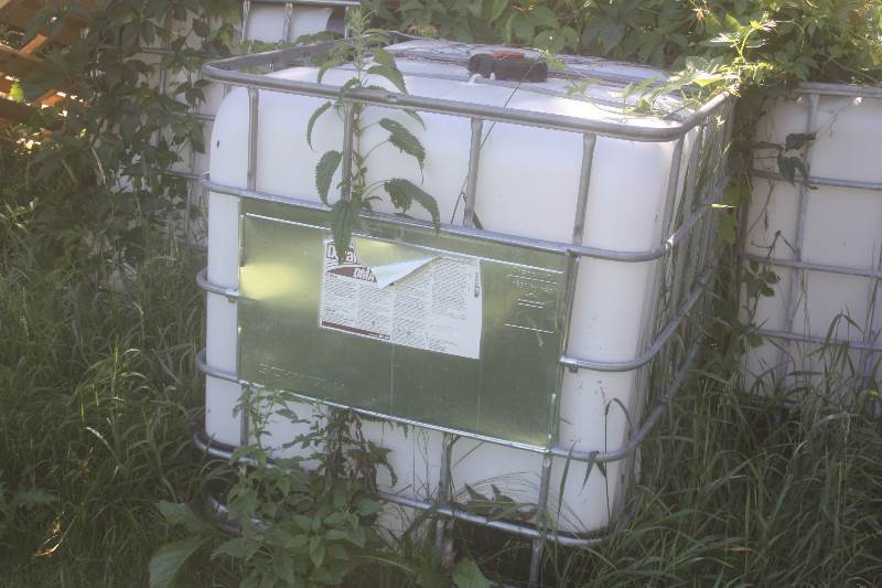 Shuttle tank