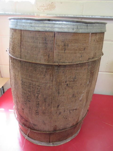 lot 436 image: WOODEN AND METAL BANDED BARREL