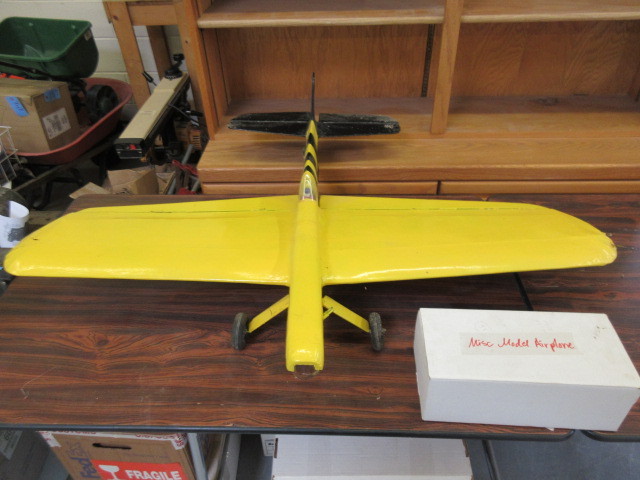 lot 476 image: REMOTE CONTROLLED PLANE