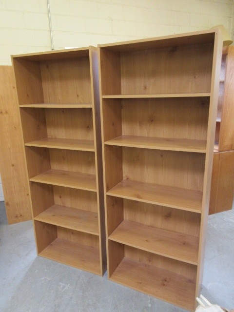 lot 481 image: 2 SHELVING UNITS