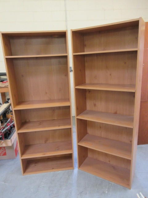 lot 482 image: 2 SHELVING UNITS