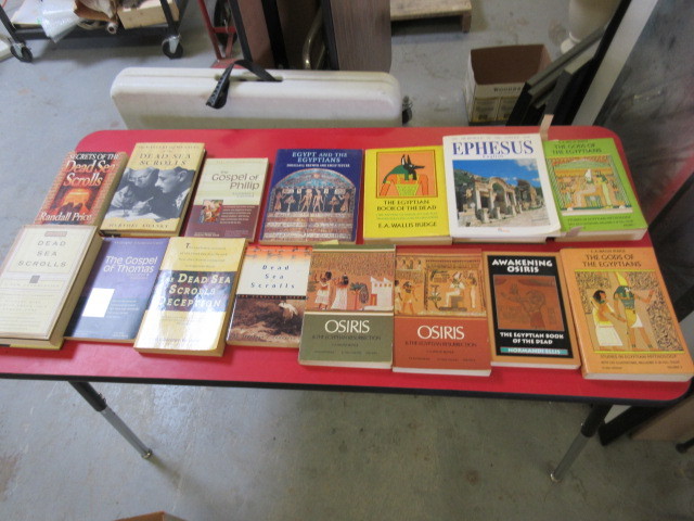 lot 493 image: BOOKS OF EGYPTIAN CULTURE AND HISTORY AND THE DEAD SEA SCROLLS