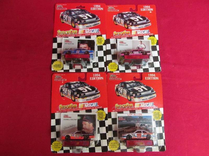 lot 64 image: 1994 Edition Nascar Stock cars