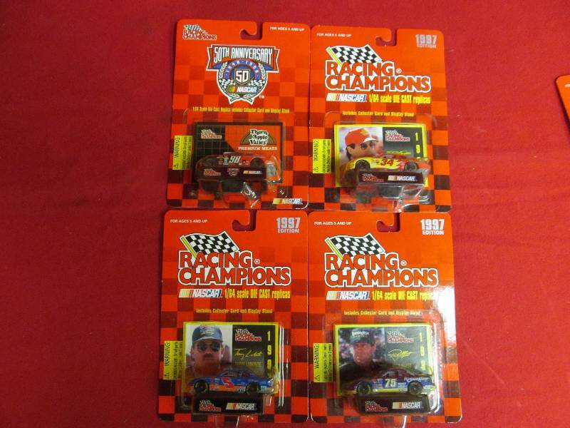 lot 83 image: Racing Champions Nascar Stock cars