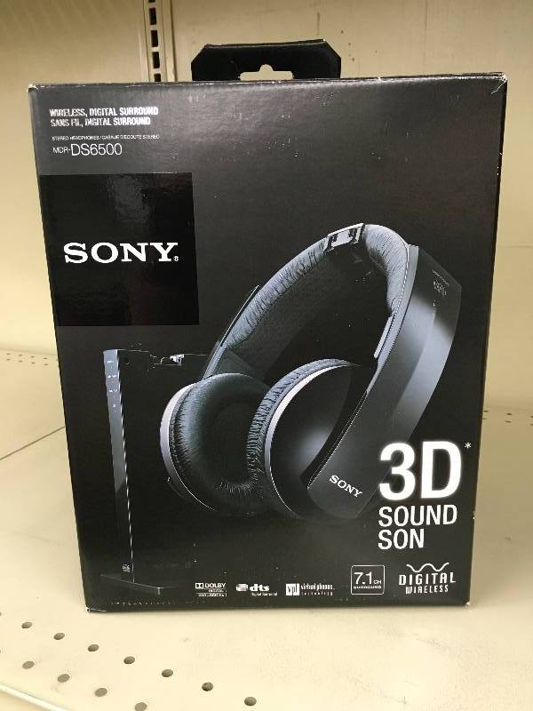 lot 569 image: Sony MDRDS65 Headphones, Retail $99.97