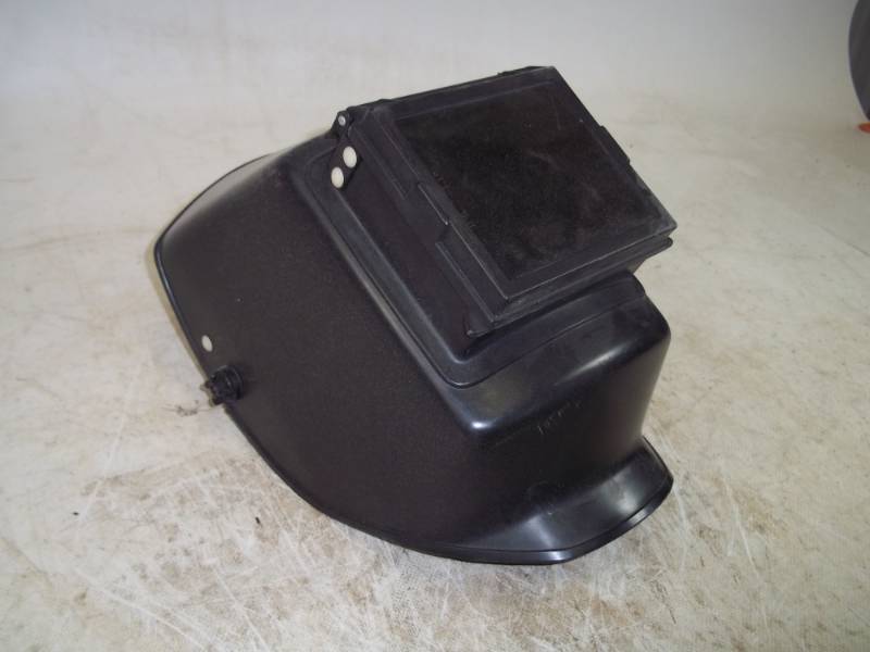 lot 36 image: Welders Helmet