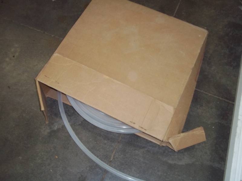 lot 44 image: Box of 12 inch Tubing