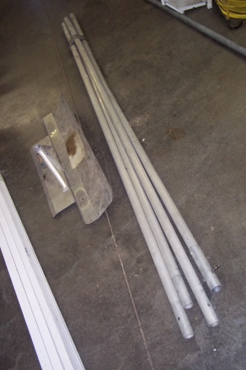 lot 57 image: Roof Snow Rake