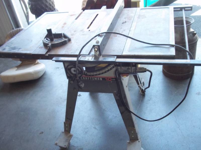 lot 62 image: 10 Craftsman Table Saw