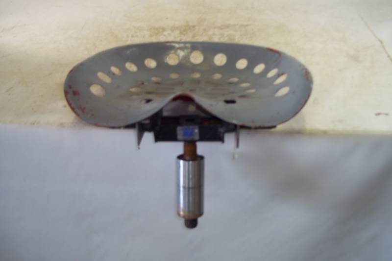 lot 97 image: Vintage Tractor Seat with Mount Bracket
