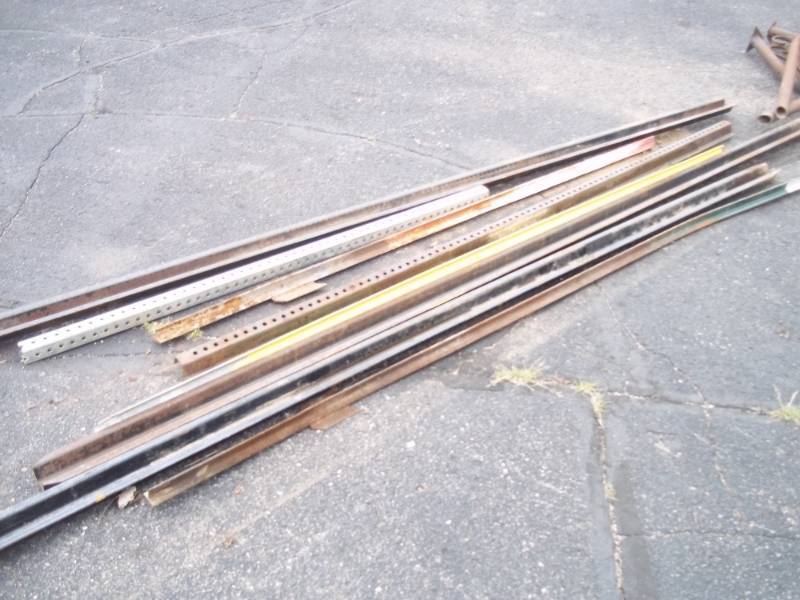 lot 119 image: Lot of Steel Sign Post