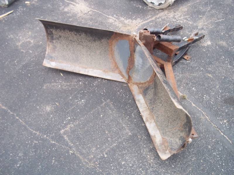 lot 139 image: ATV Snow Plow