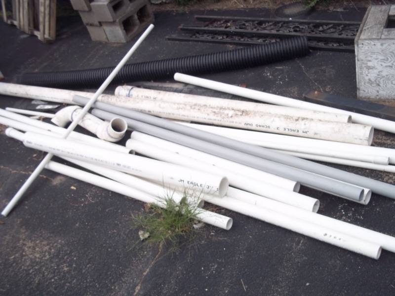 lot 156 image: Lot of PVC Pipe