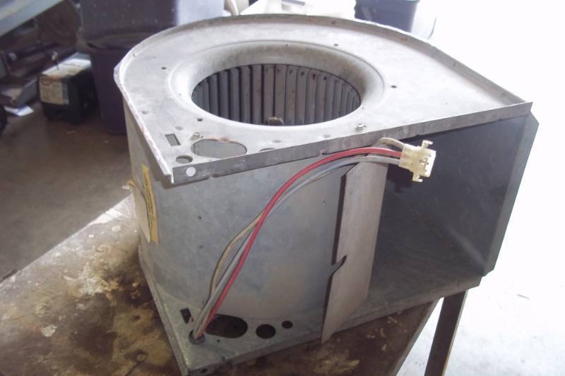 lot 219 image: Squirrel Cage Blower Fan