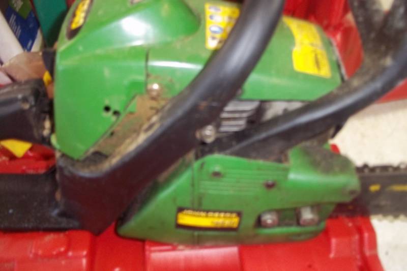 lot 257 image: John Deere CS40 Chain Saw with Case.