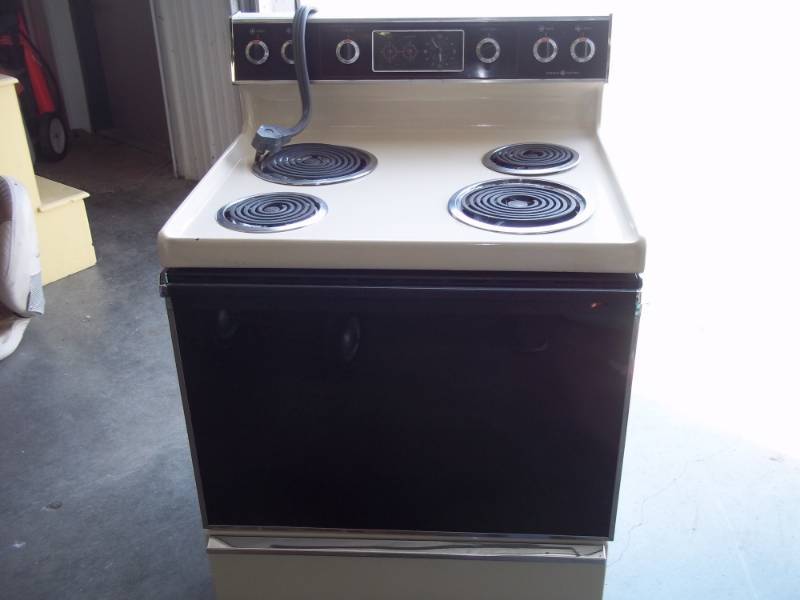 lot 285 image: Electric Oven