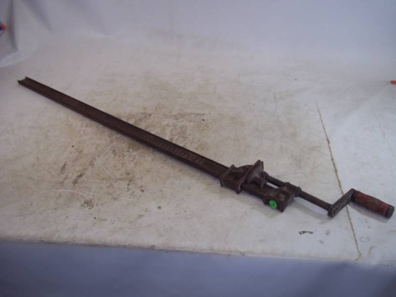 lot 296 image: 40 Bar Clamp