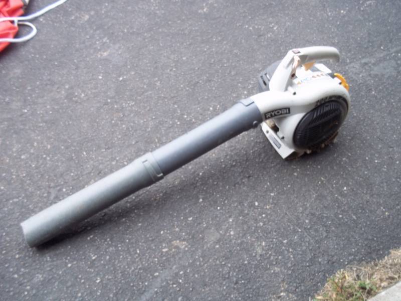 lot 302 image: Ryobi Gas Powered Leaf Blower