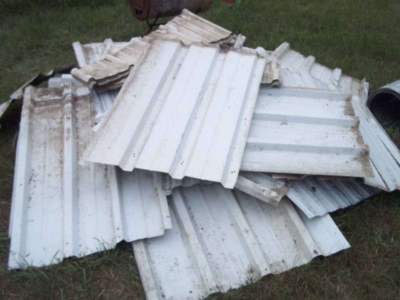 lot 316 image: Lot of Steel Mobile Home Skirting