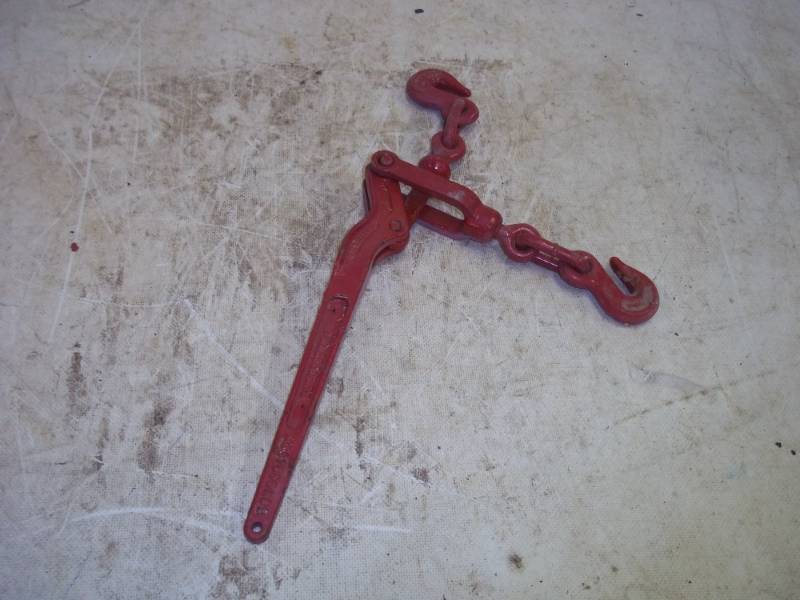 lot 328 image: Load Binder