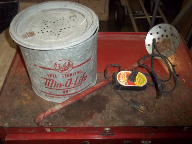 lot 357 image: Minnow Bucket, Ice Scoop, Magnetic Oil Pan Heater