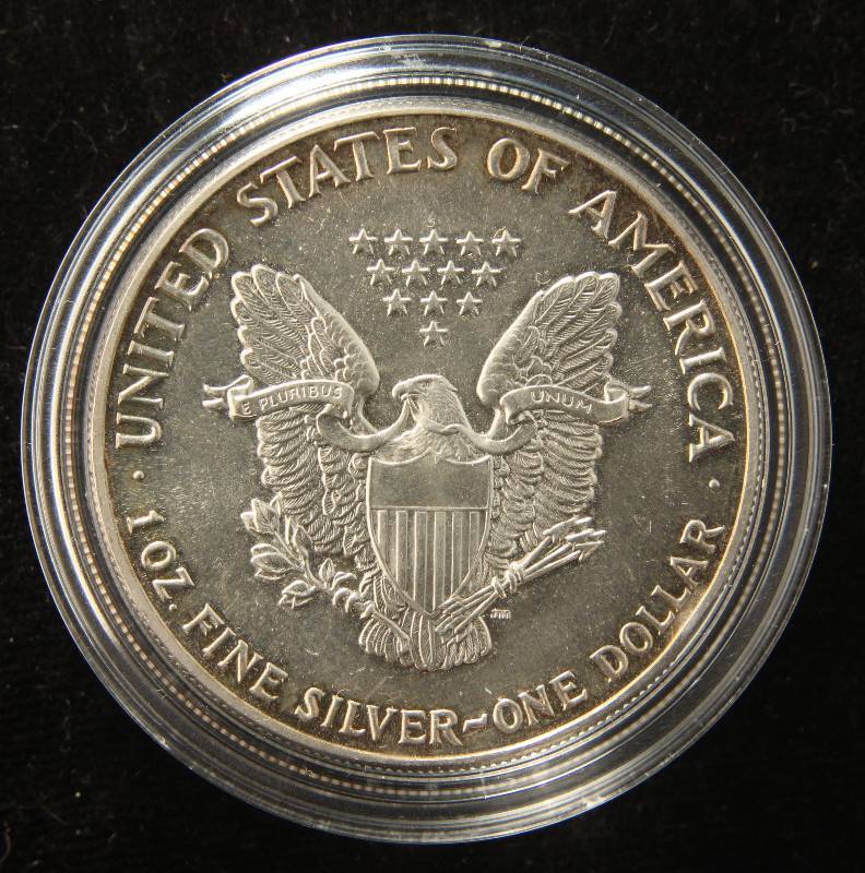 1988 AMERICAN SILVER EAGLE COLOR ENHANCED 1 TROY OZ. .999 FINE SILVER IN AIRTITE