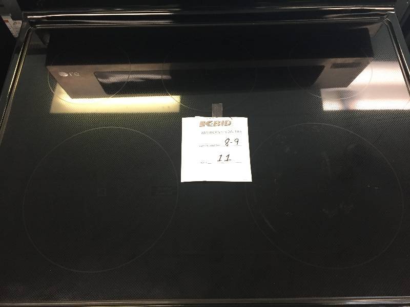 NEW LG Scratch & Dent, 6.3 cu. ft. Electric Range with EasyClean Convection Oven in Stainless Steel- Model# LRE3061ST