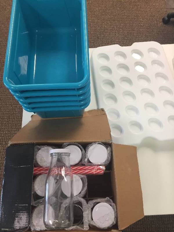 LOT OF ASSORTED HOUSEHOLD ITEMS