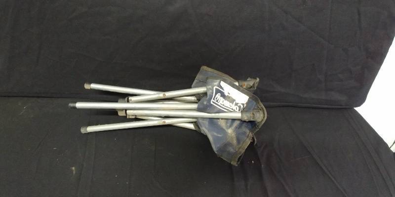 lot 14 image: Coleman Folding Camp Chair with cup holders