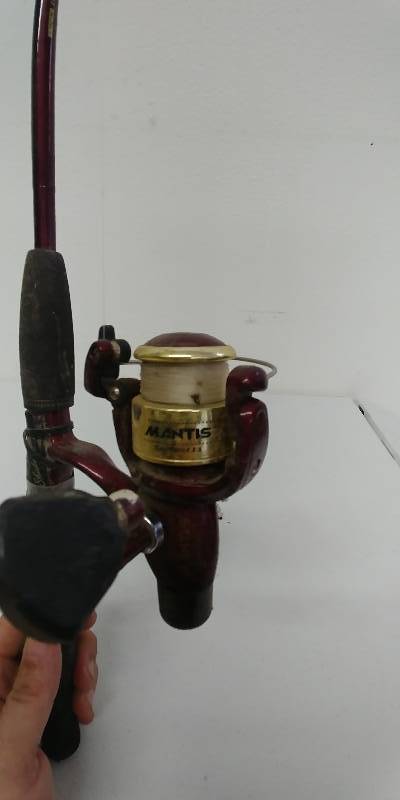 lot 20 image: Open Face Fishing Reel & Rod