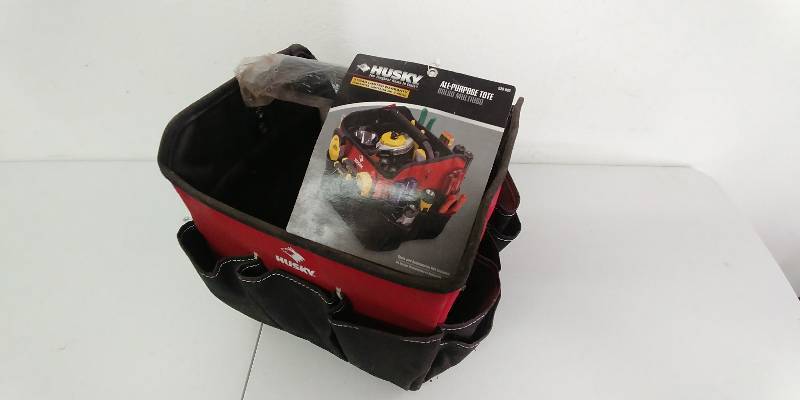 lot 3 image: Husky Tool Box Bag