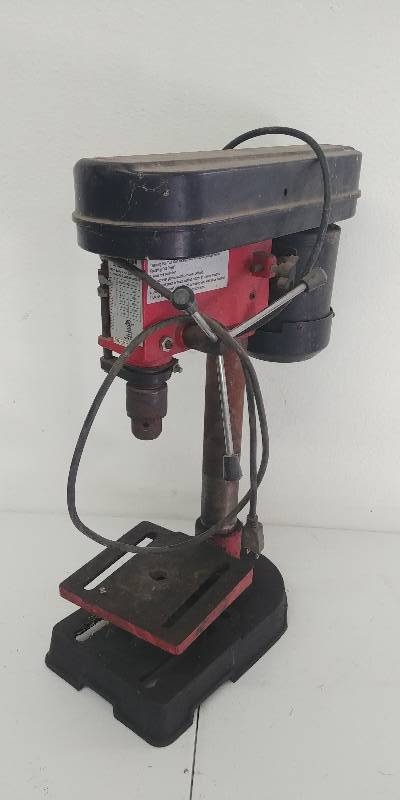 lot 7 image: Drill Press