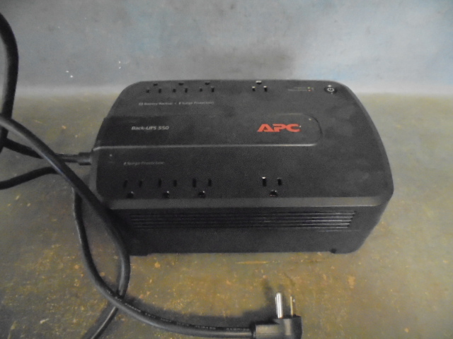 lot 8 image: APC Battery Backup and Surge Protection
