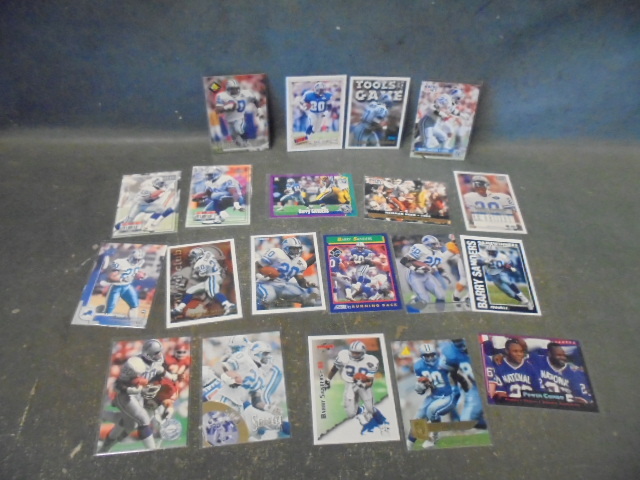 lot 11 image: 20 Barry Sanders Football Cards