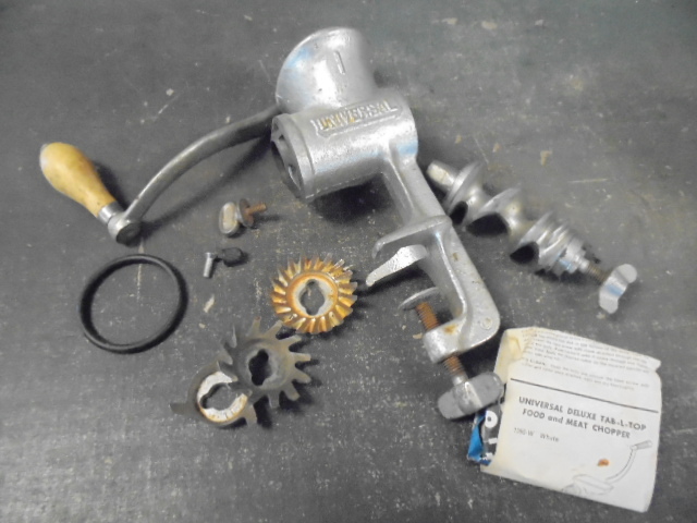 lot 21 image: Universal Meat Grinder