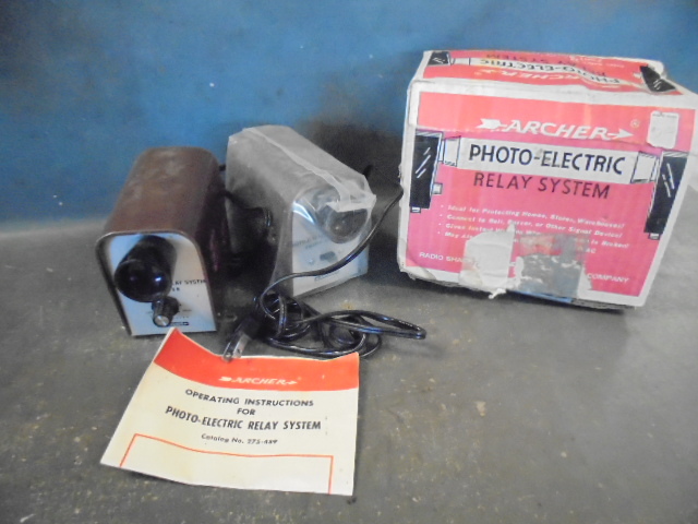 lot 23 image: Vintage Photo Electric Relay System