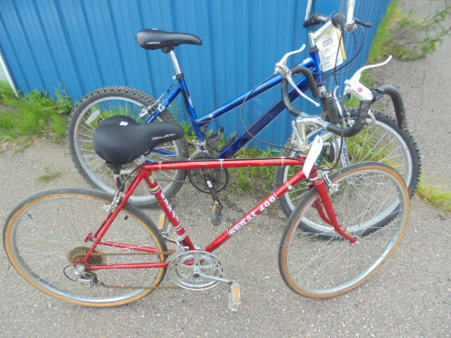 lot 38 image: Bicycles