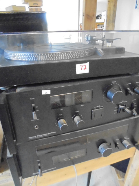 lot 72 image: Modular Component Systems - Stereo, Amplifier and Turntable