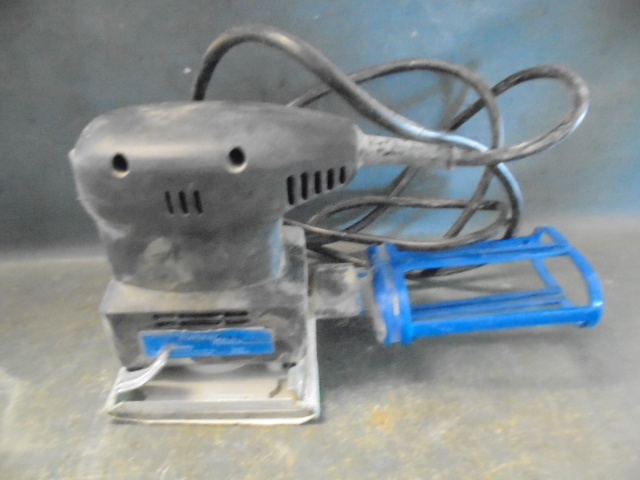 lot 82 image: PowerGlide Sander