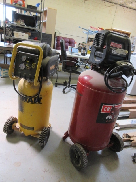 AIR COMPRESSORS FOR PARTS