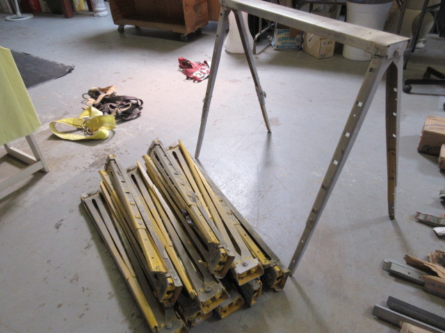 PORTABLE METAL SAWHORSES