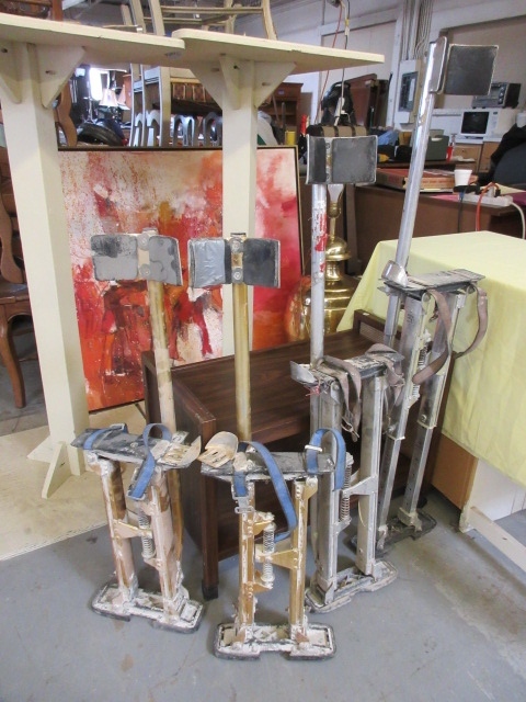 SHEETROCK STILTS