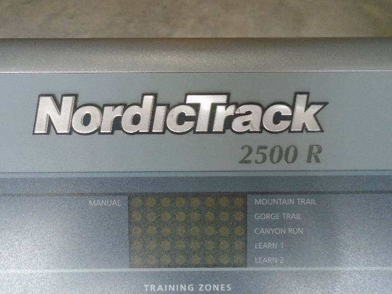 Nordictrack 2500 r online treadmill price