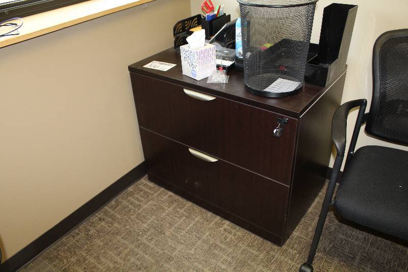 lot 330 image: 2-Drawer Locking Metal Lateral File Cabinet w Key, Office Supplies