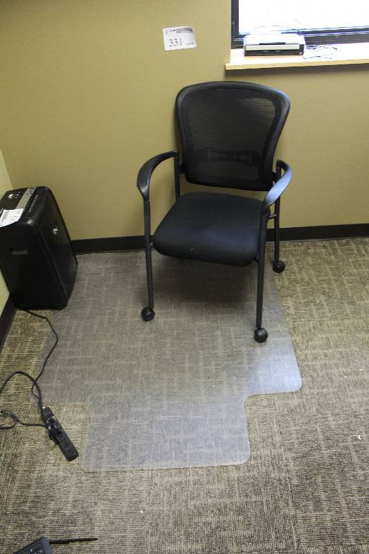 lot 331 image: Rolling Office Chair, Carpet Protector